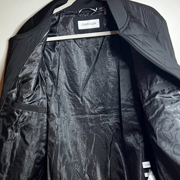 Calvin Klein Quilted Baseball Bomber Jacket Size L - Picture 4 of 5
